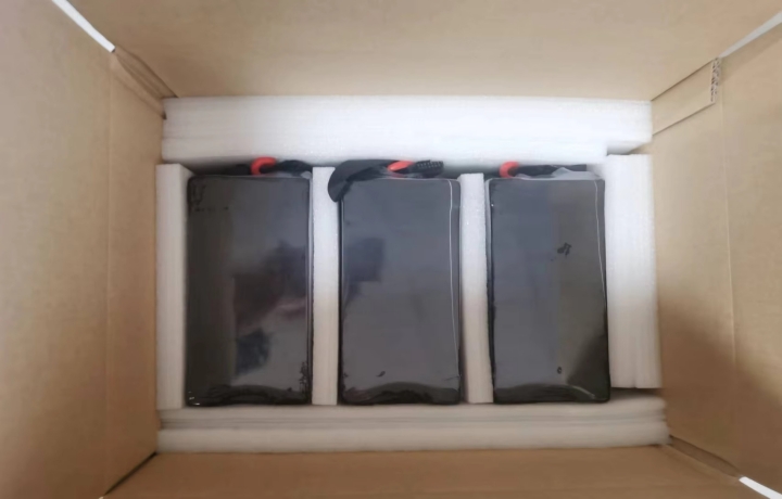 كم من الوقت تدوم بطاريات الحالة الصلبة؟